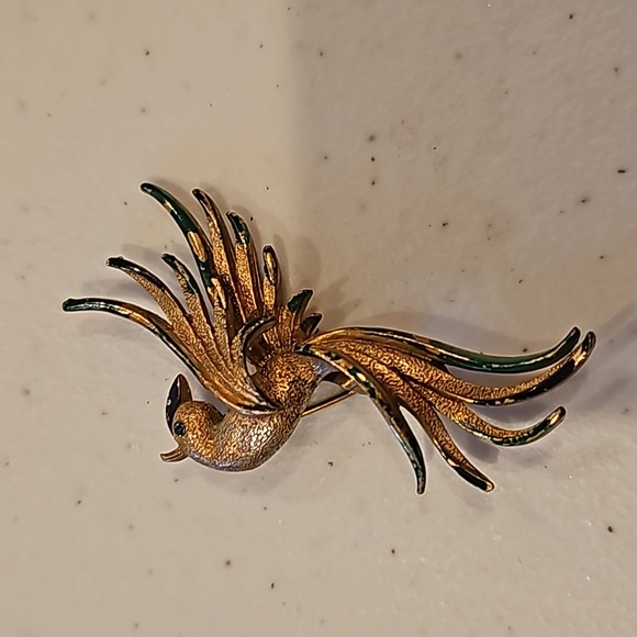 Vintage Peacock Pin - Picture 2 of 3